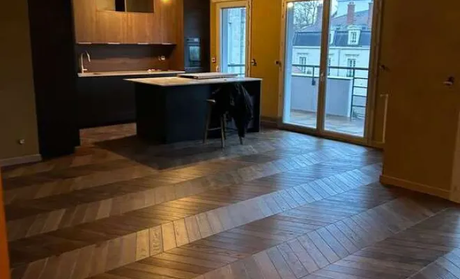 Rénovation des peintures intérieures d'un salon à Caluire-et-Cuire, Villeurbanne, Milhan Déco