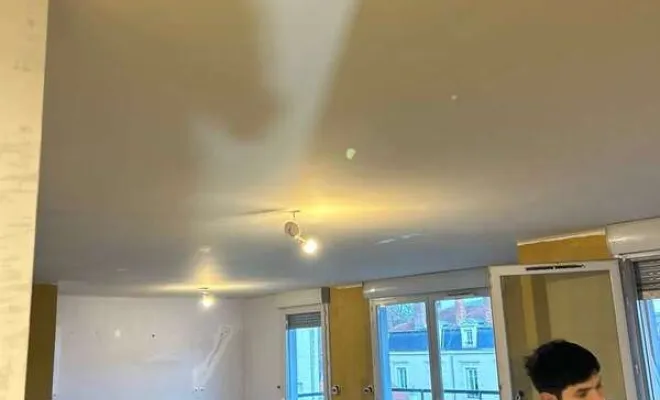 Rénovation des peintures intérieures d'un salon à Caluire-et-Cuire, Villeurbanne, Milhan Déco